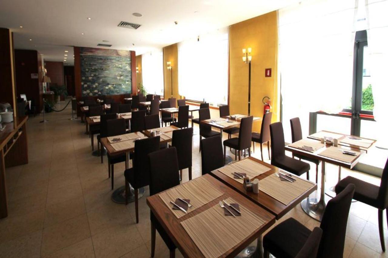 皮亚琴察费耶拉mh酒店 外观 照片